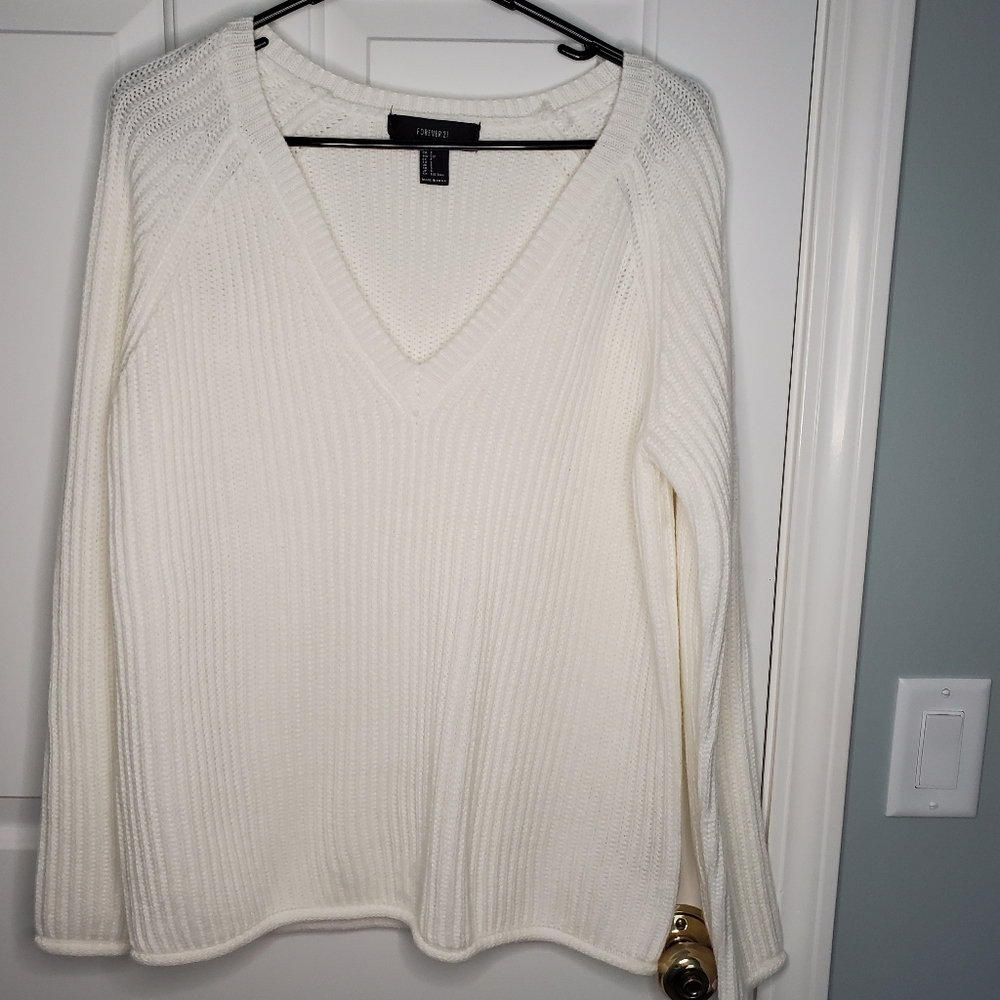 F21 White knit sweater